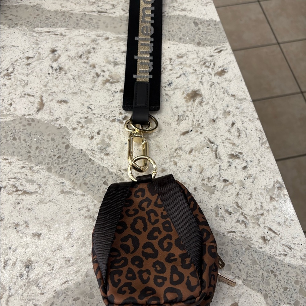 lululemon athletica Leopard Print Brown and Black Mini Pouch Keychain - Picture 3 of 5